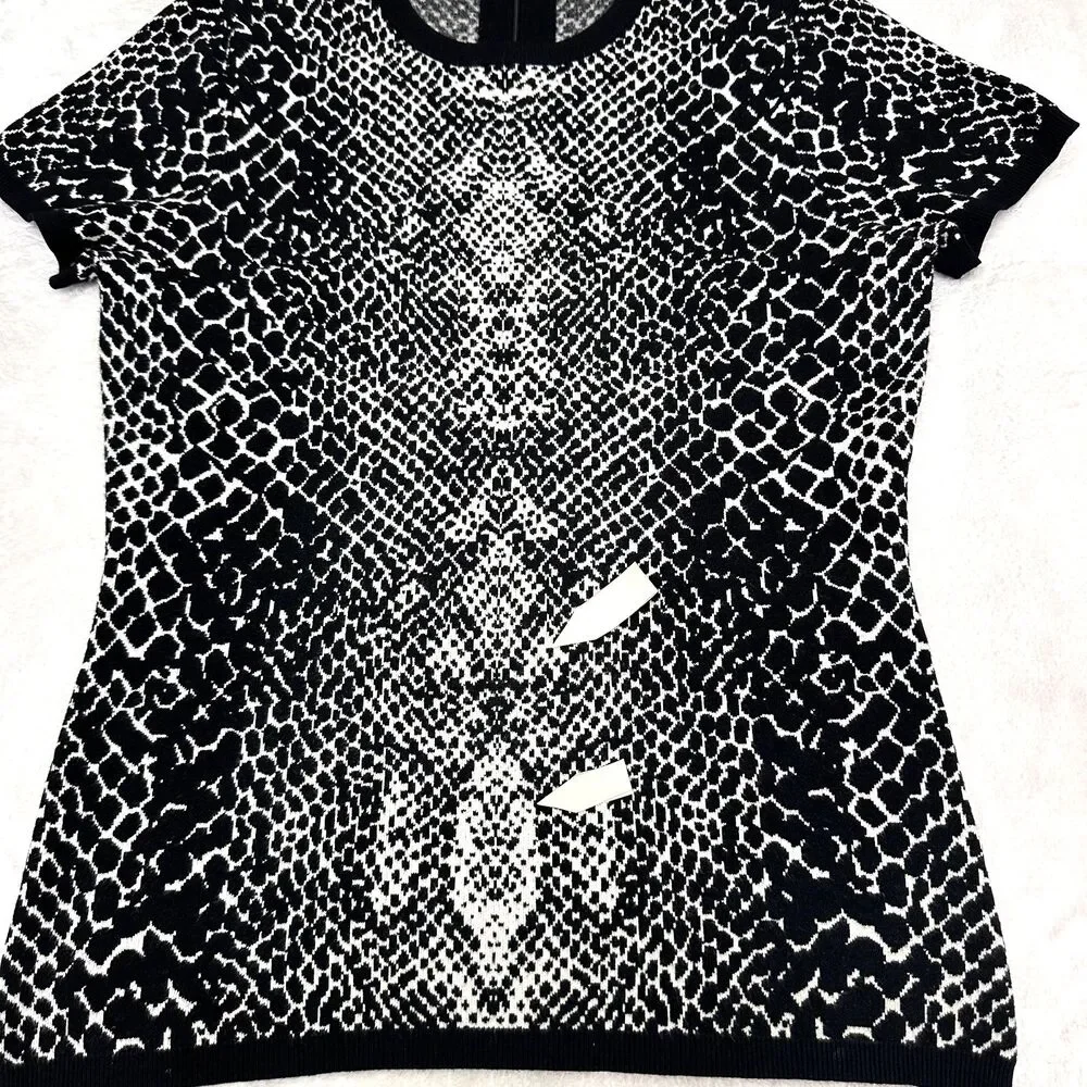 Manoush Women's Blake & White Snake Print Knit Short Sleeve Sweater Top Sz L